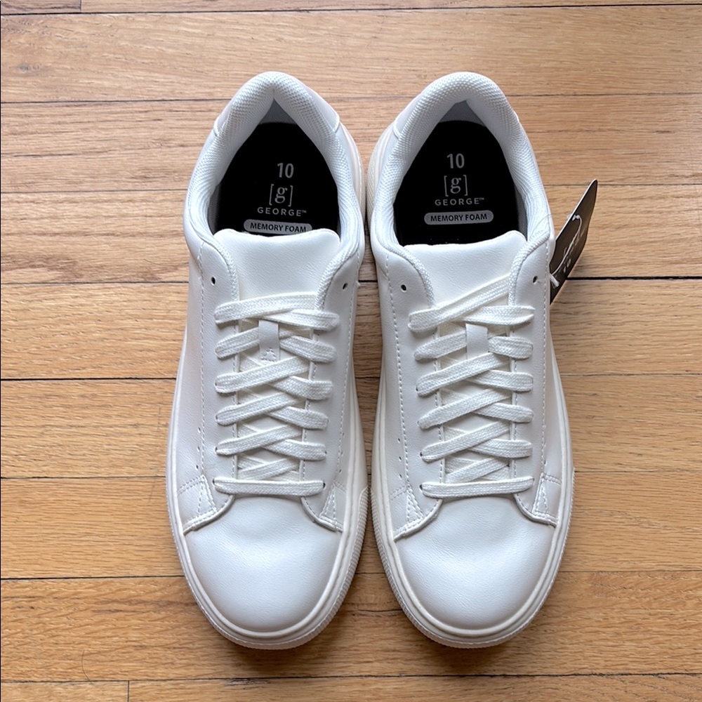 NWT White (beige) urban sneakers men size 10